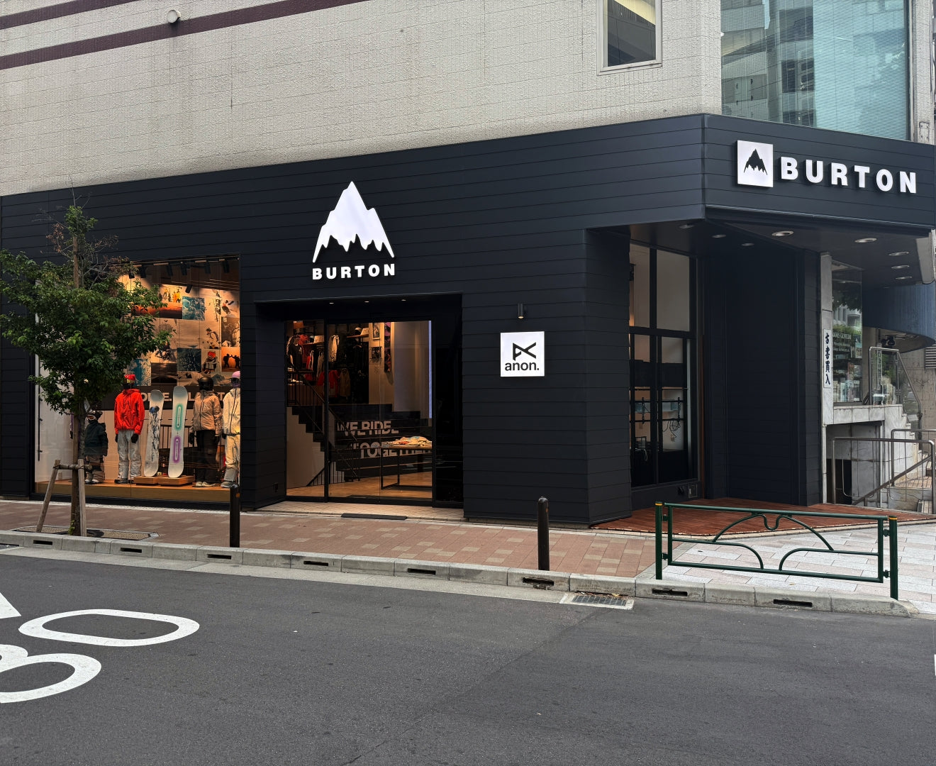 東京・神田にBurton Store Tokyo Kandaがオープン！