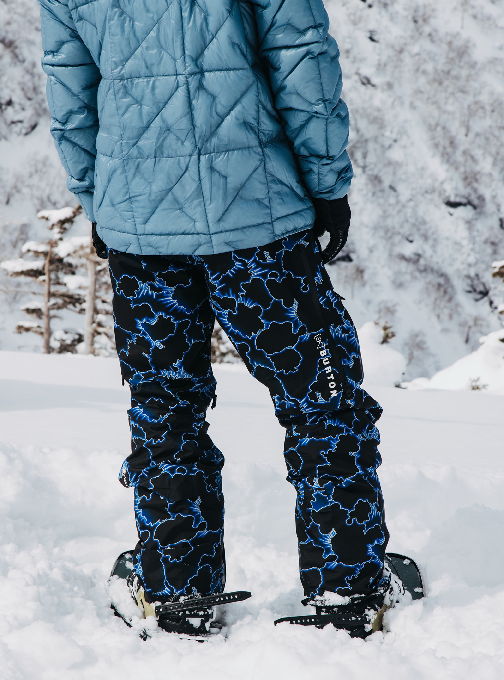 Product image of Men's Burton [ak] Swash GORE‑TEX 2L Pants[Variant:Glow]