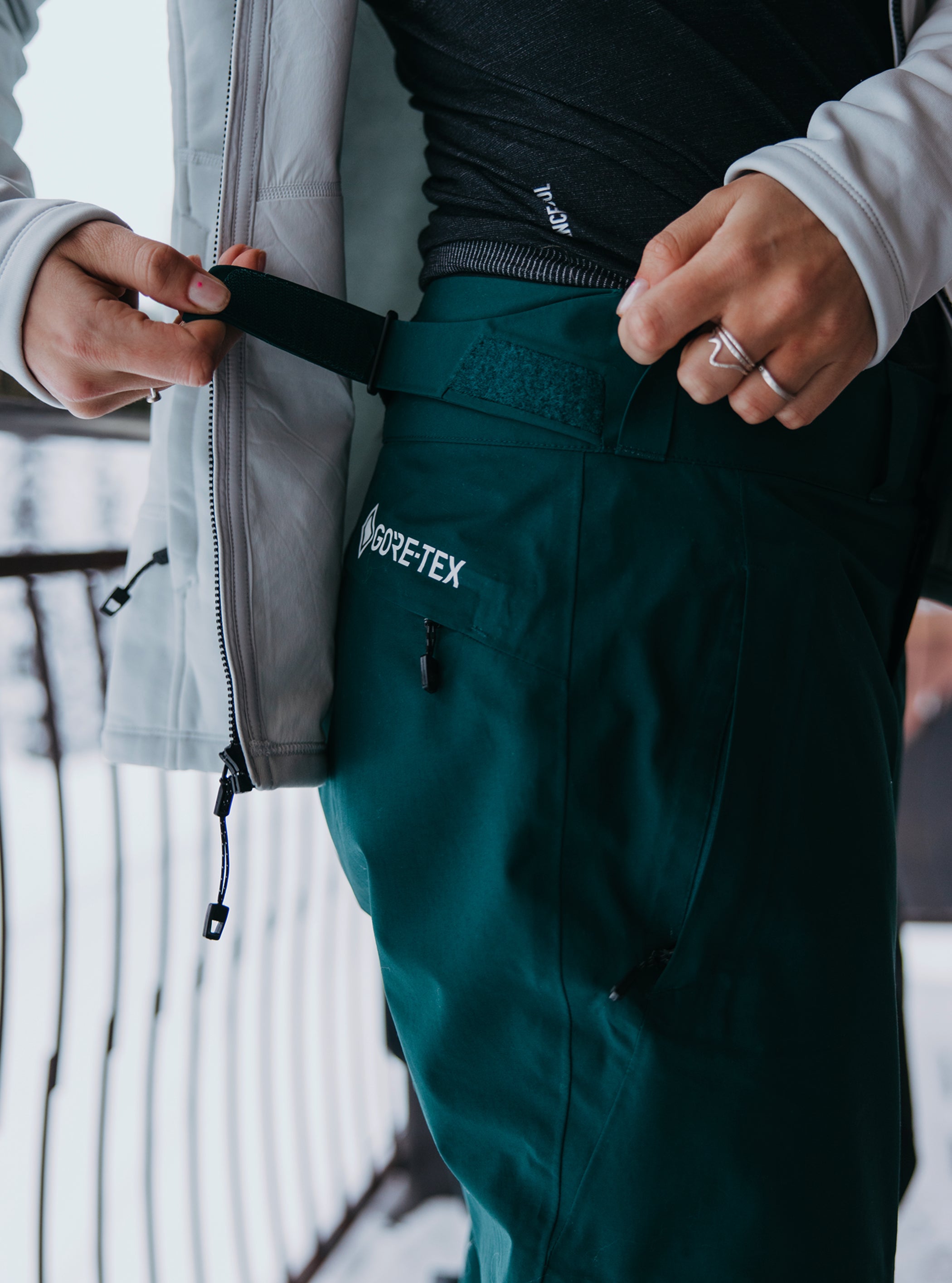 ウィメンズ Burton [ak]® サミット GORE-TEX 2L パンツ