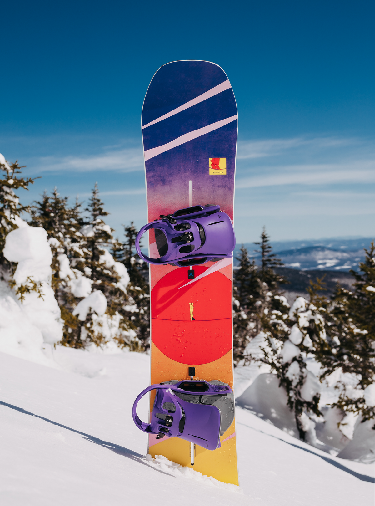Women's Burton Feelgood Camber Snowboard 2027