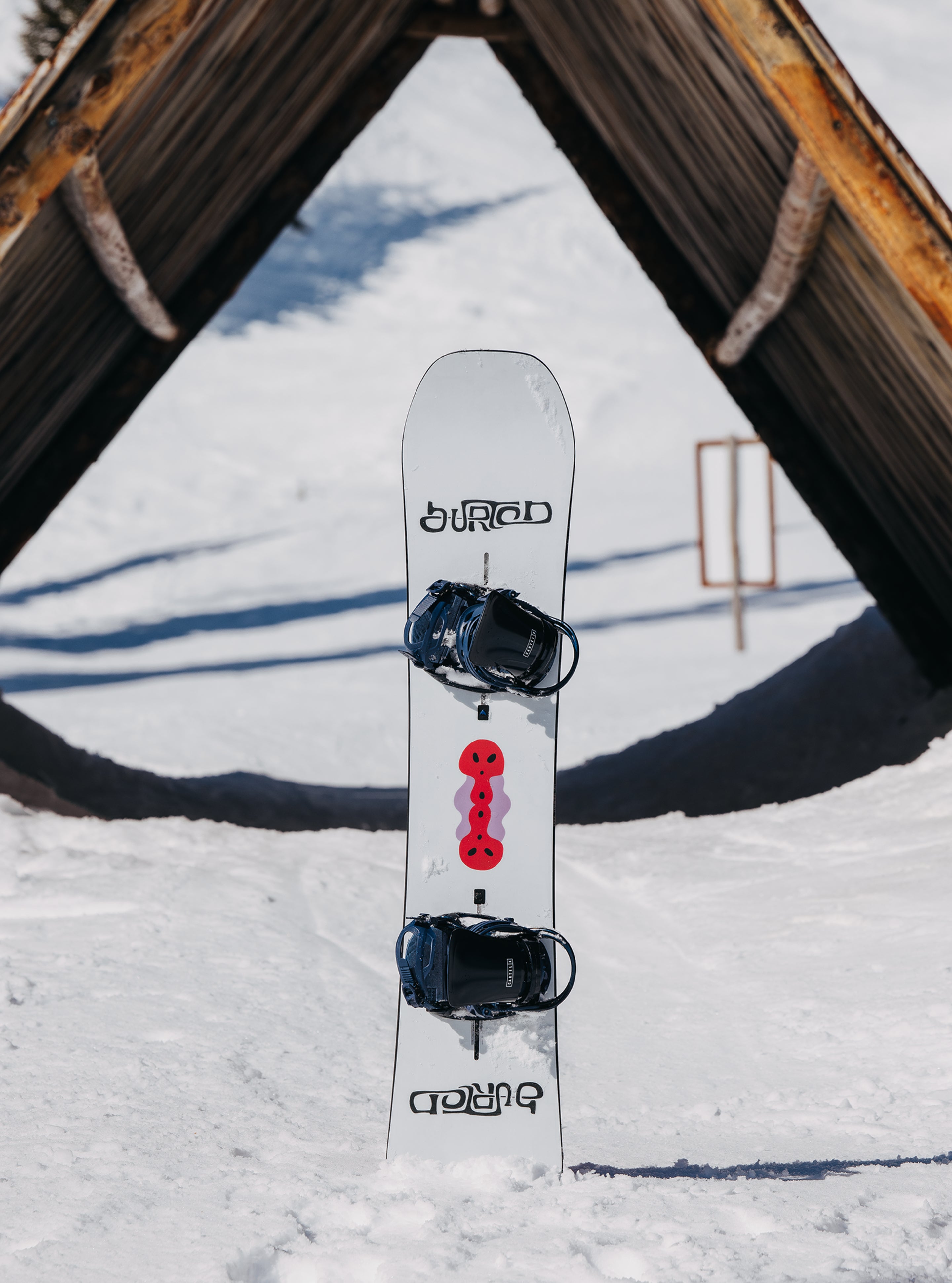 burton free thinker snowboard 2024 Deep Snowtrax reinforced fiberglass core matrix creates a stiff Men's Burton Free Thinker Camber