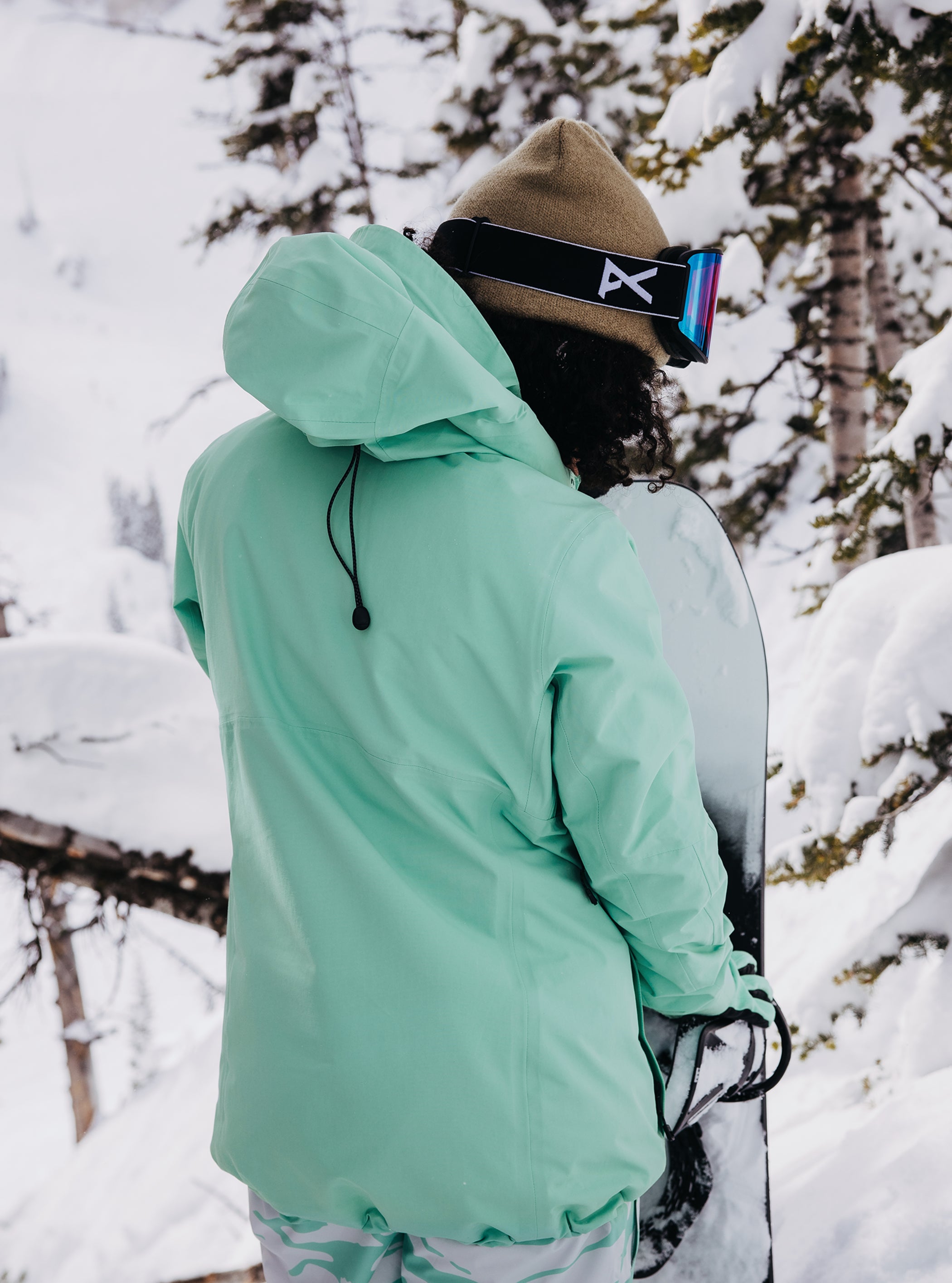Product image of Women's Burton [ak] Upshift GORE-TEX 2L Jacket[Variant:Powder Mint]
