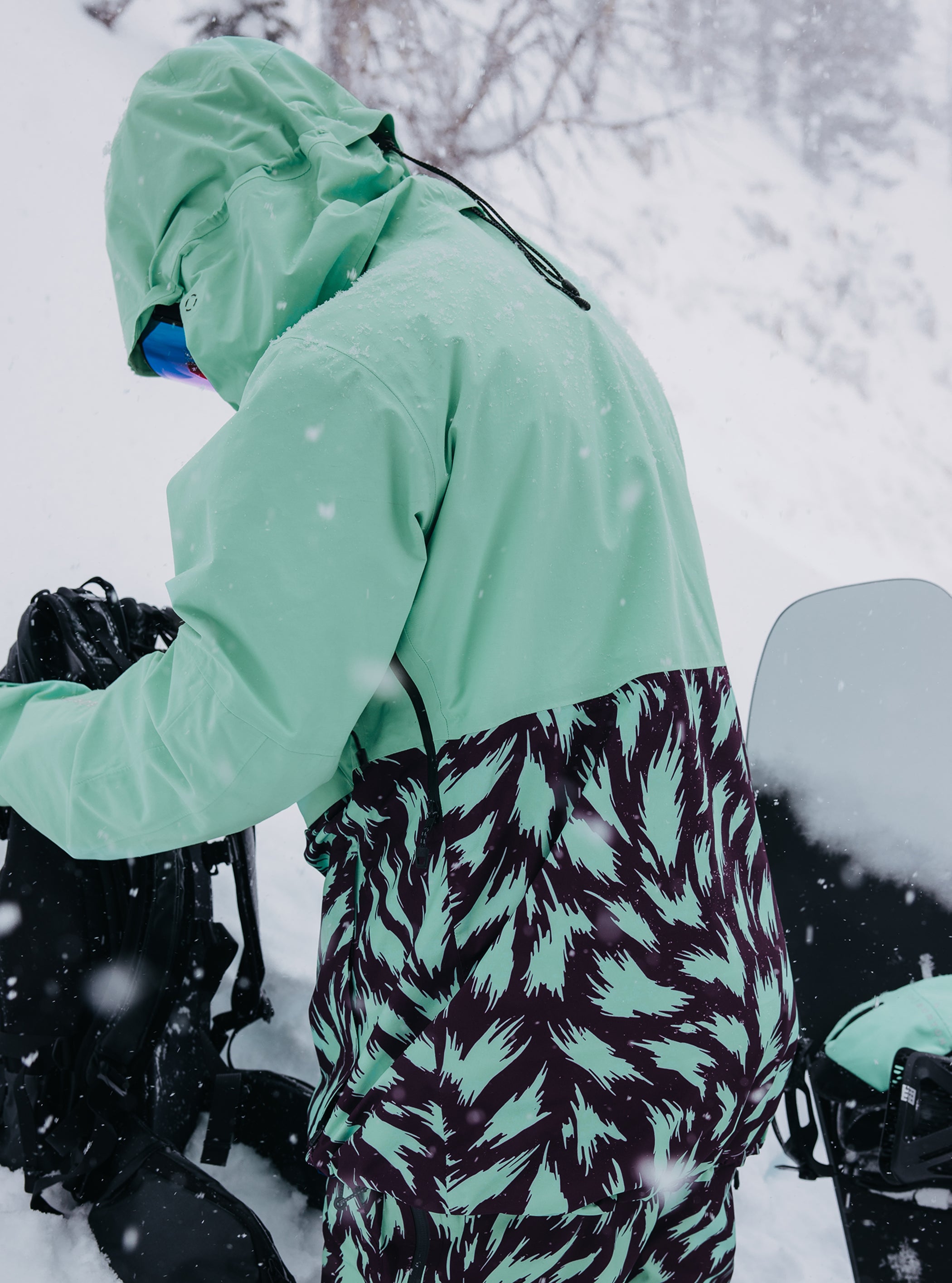 Product image of Women's Burton [ak] Kimmy GORE-TEX 2L Anorak Jacket[Variant:Powder Mint / Fur Purple Root]
