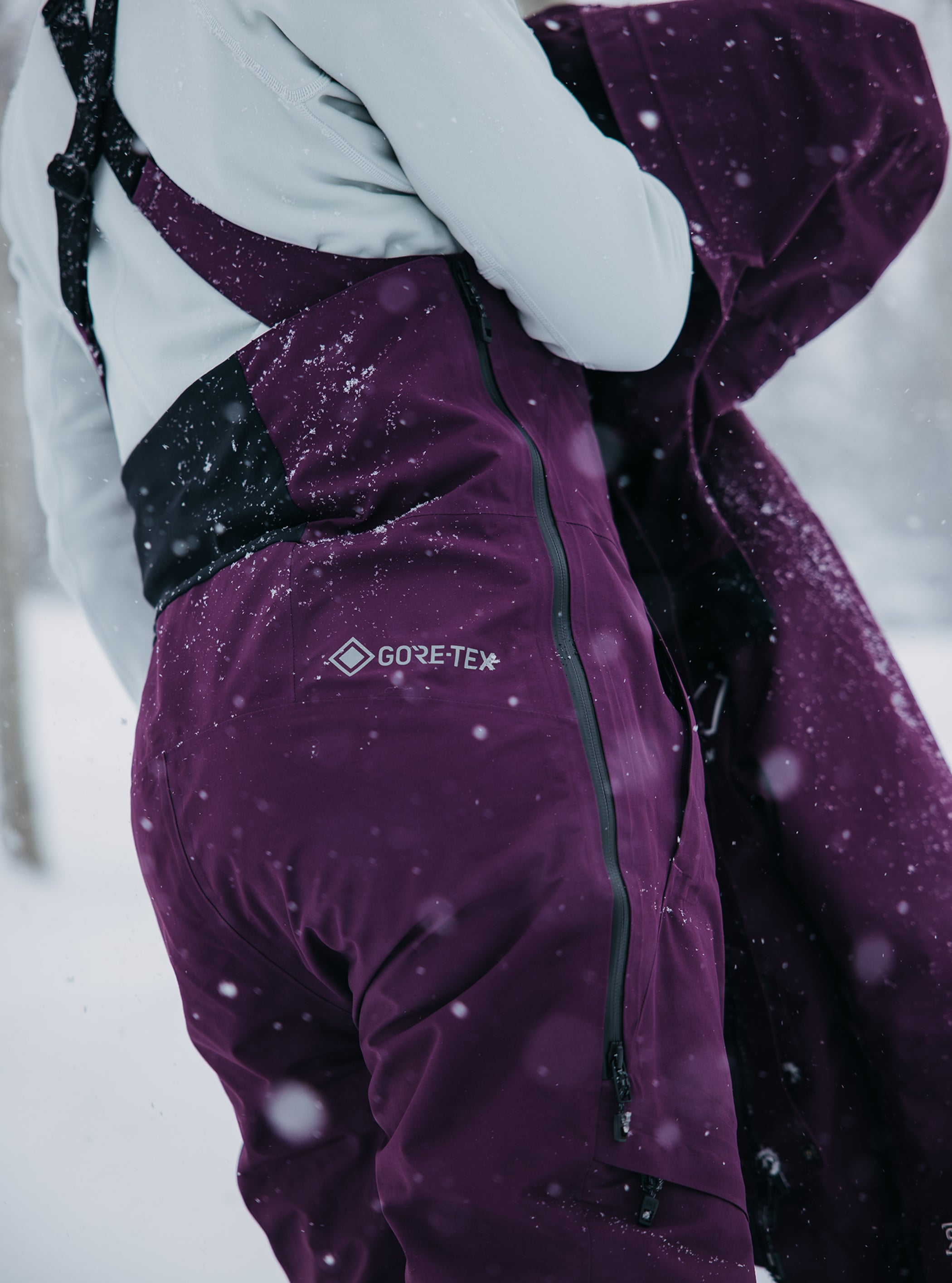 Product image of Women's Burton [ak] Kimmy GORE-TEX 2L Bib Pants[Variant:Purple Root]