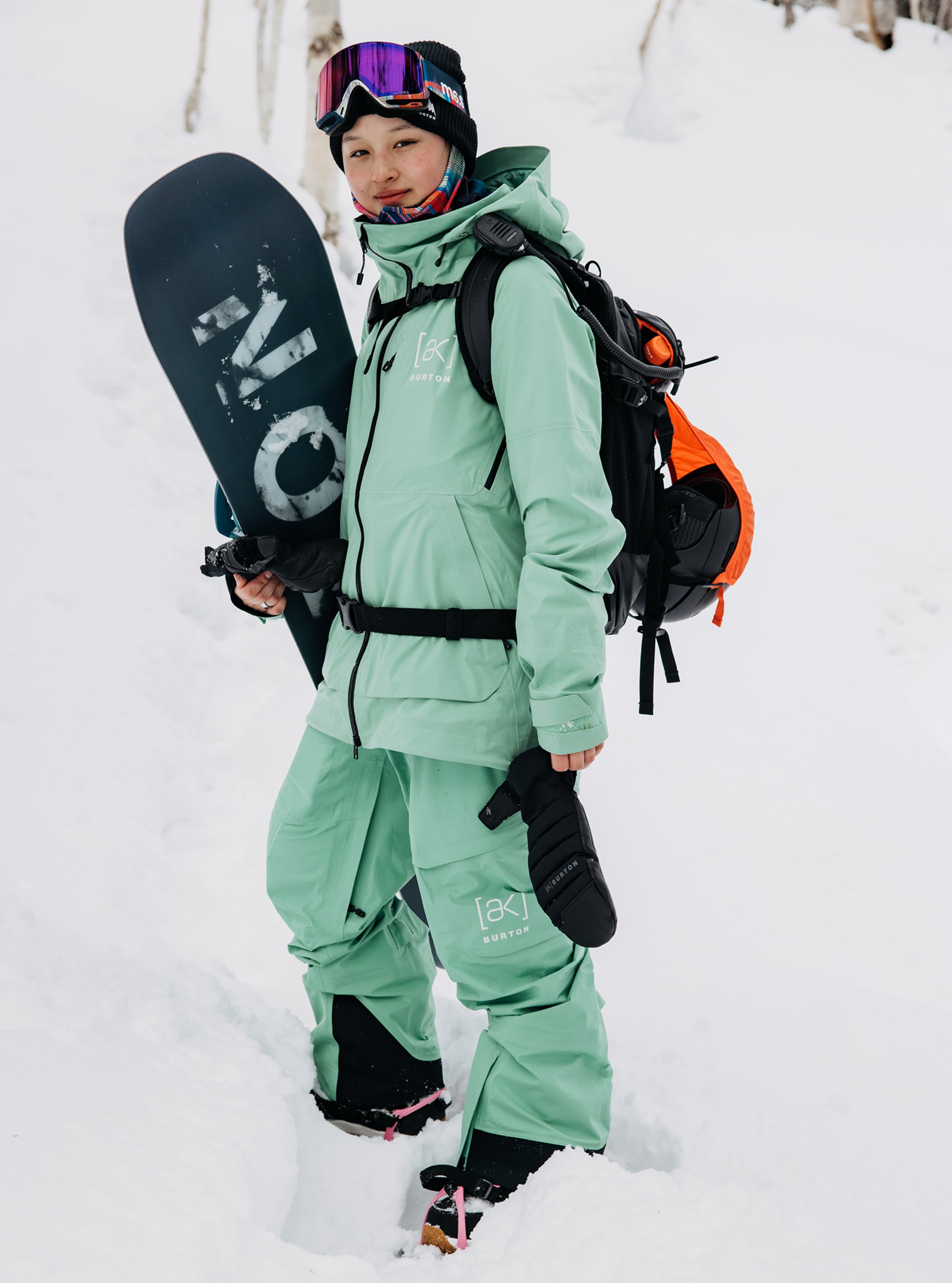 Product image of Women's Burton [ak] Kimmy GORE-TEX 3L Stretch Jacket[Variant:Soft Sage]