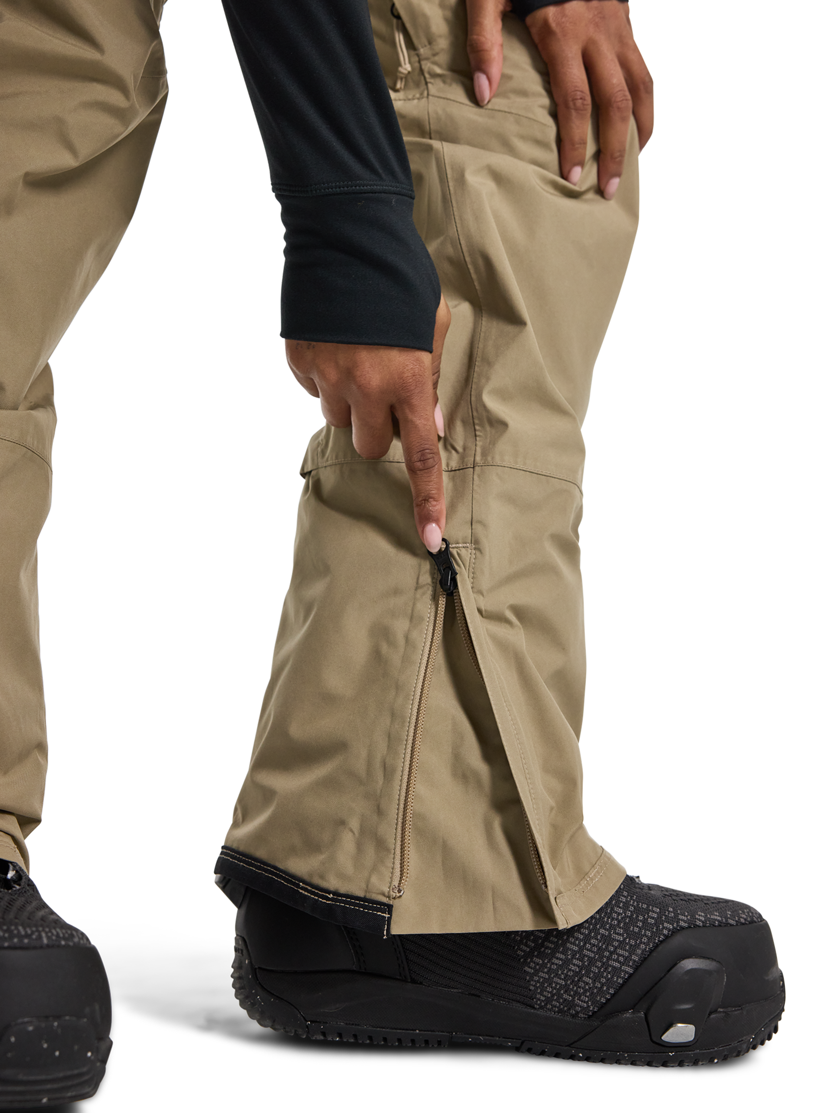 ウィメンズ Burton アヴァロン GORE-TEX 2L ビブパンツ 2025 ウィメンズ Burton アヴァロン GORE-TEX 2L ビブパンツ 2025
