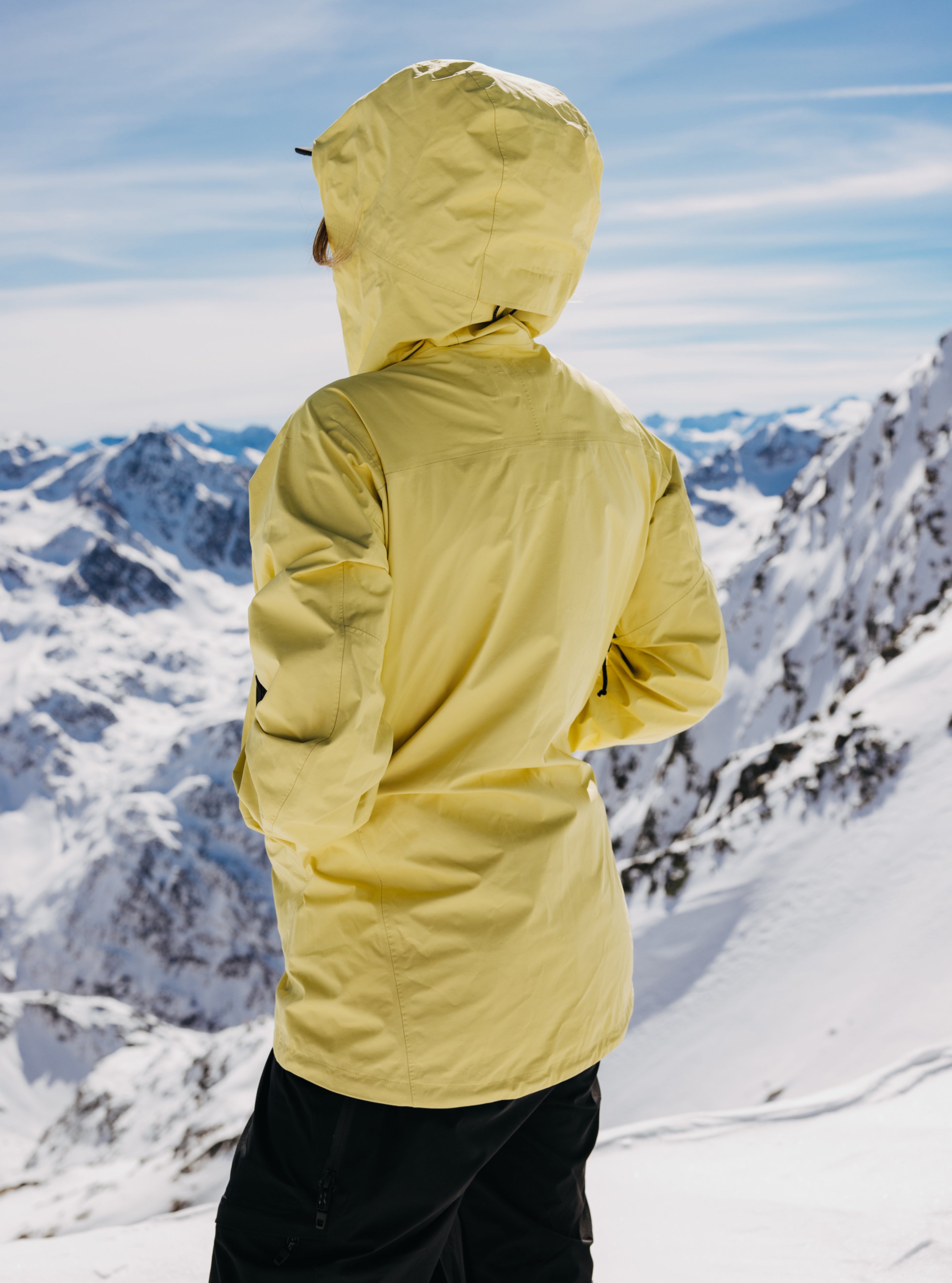 Women's Burton [ak] Surgence GORE-TEX Jacket | Burton.com Winter 2025