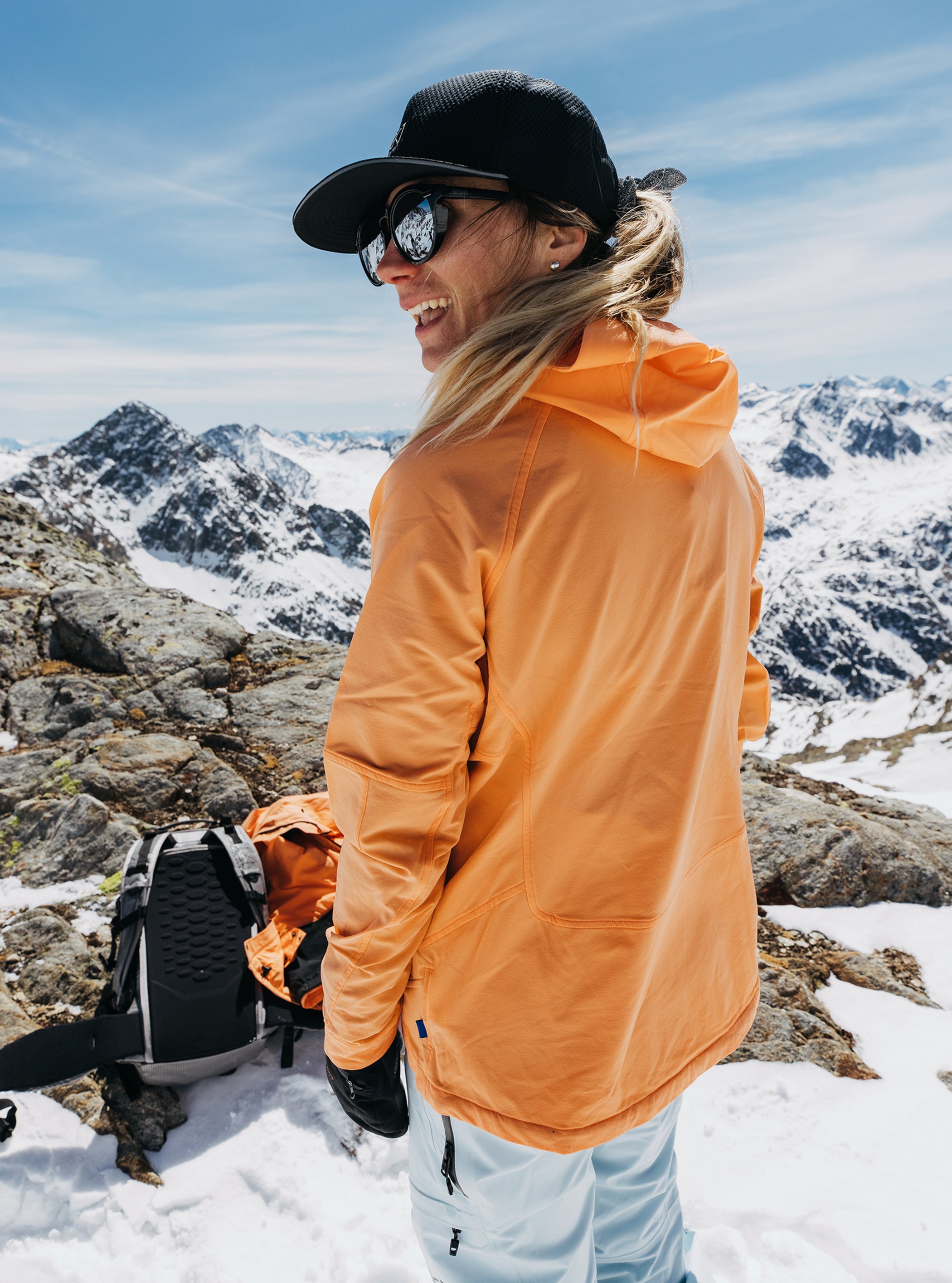 Product image of Women's Burton [ak] Softshell Jacket[Variant:Salmon Buff]