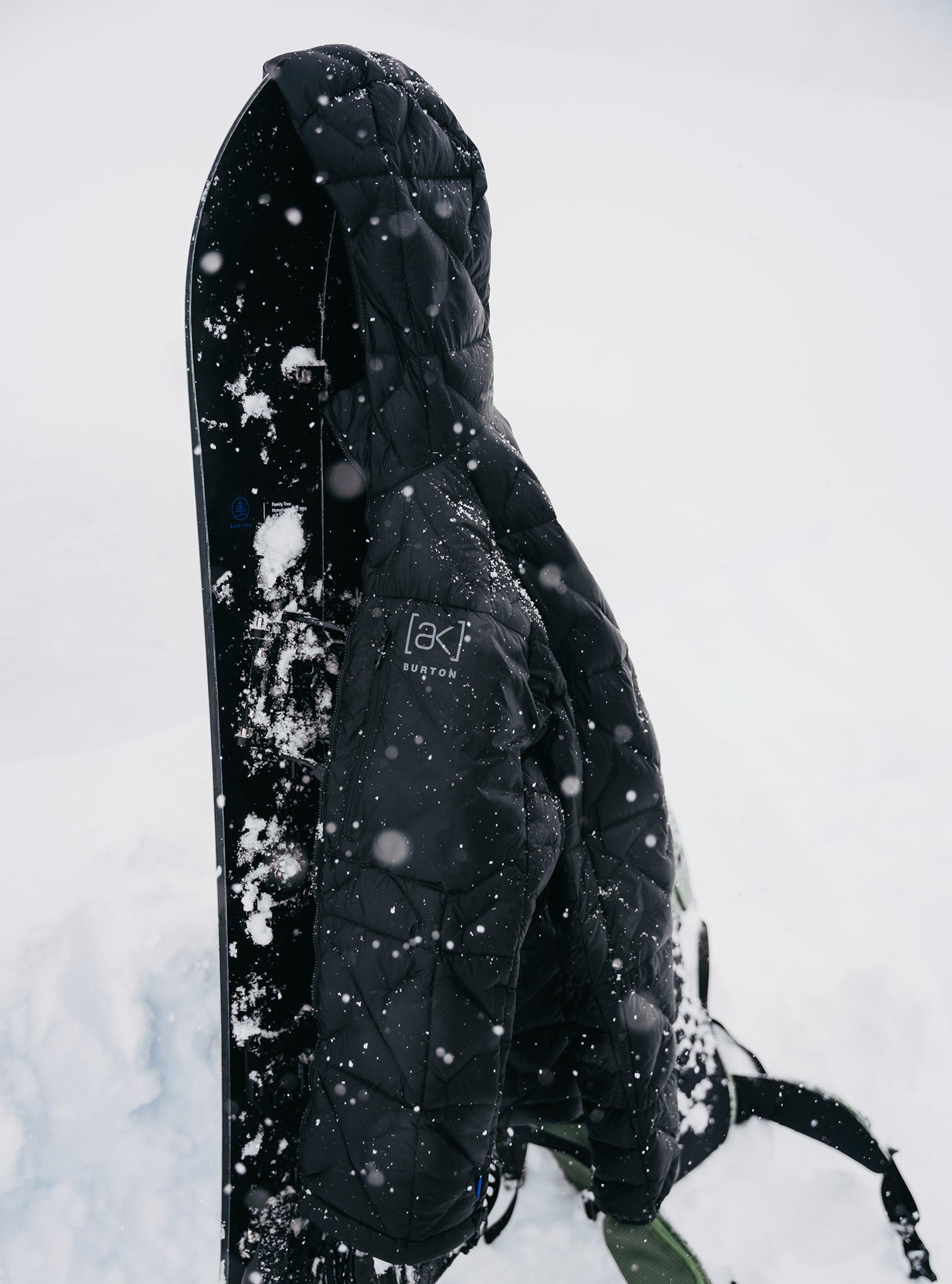 メンズ Burton [ak]® ベイカー フーデッド ダウンジャケット