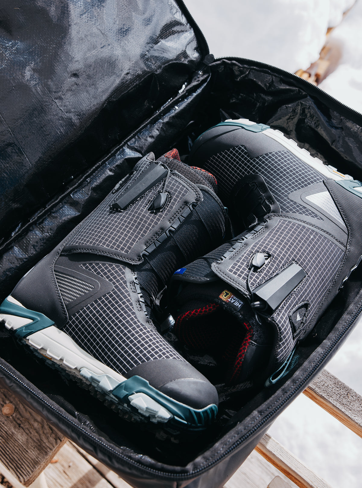 Burton ギグ 70L ダッフルバッグ 2027 Burton ギグ 70L ダッフルバッグ 2027