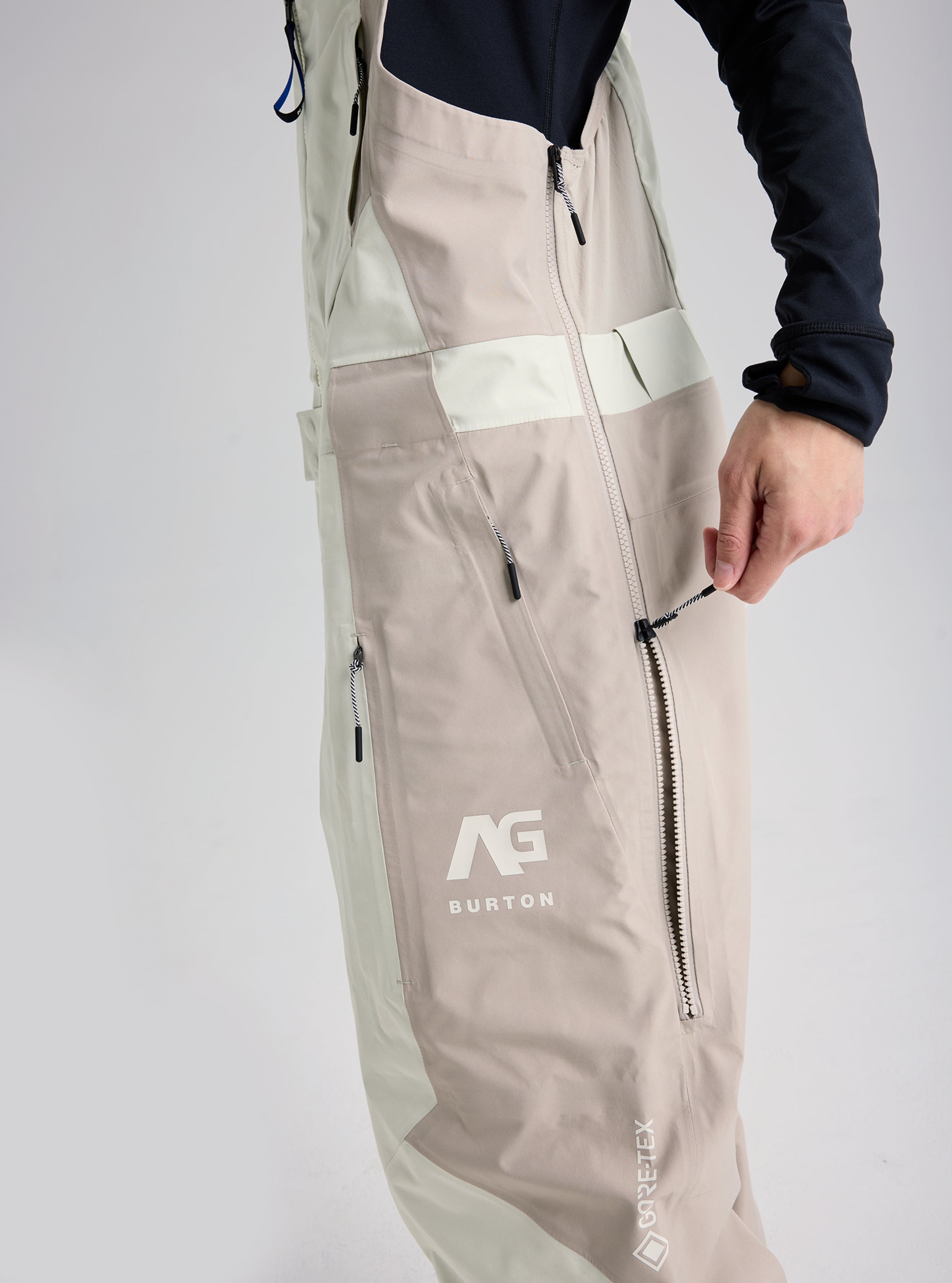 Burton AG ハードパック GORE-TEX 3L ビブ