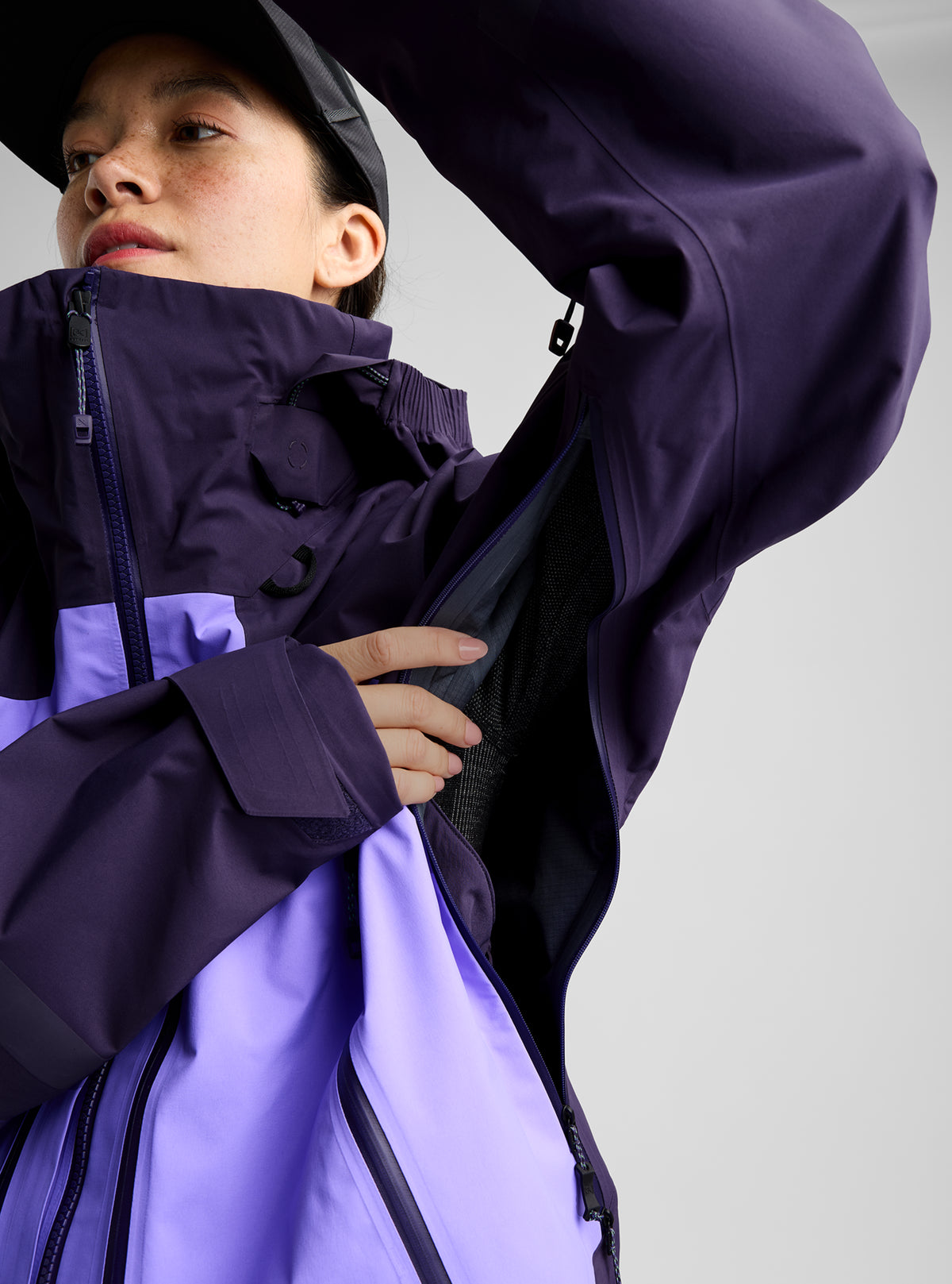 Women's Burton [ak]® Acamar GORE-TEX PRO 3L Jacket 2027