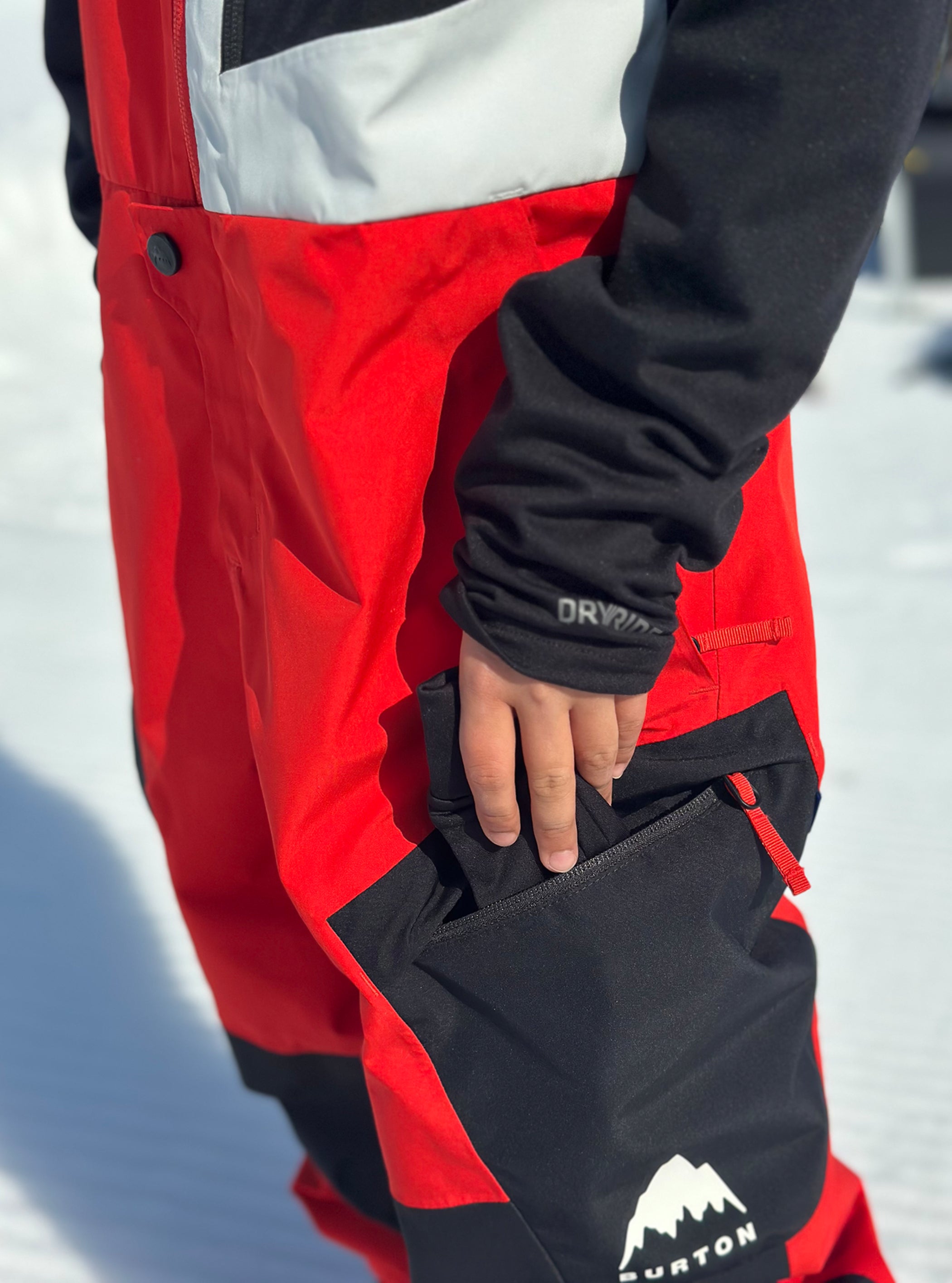 キッズ Burton パウライン GORE-TEX 2L ビブパンツ