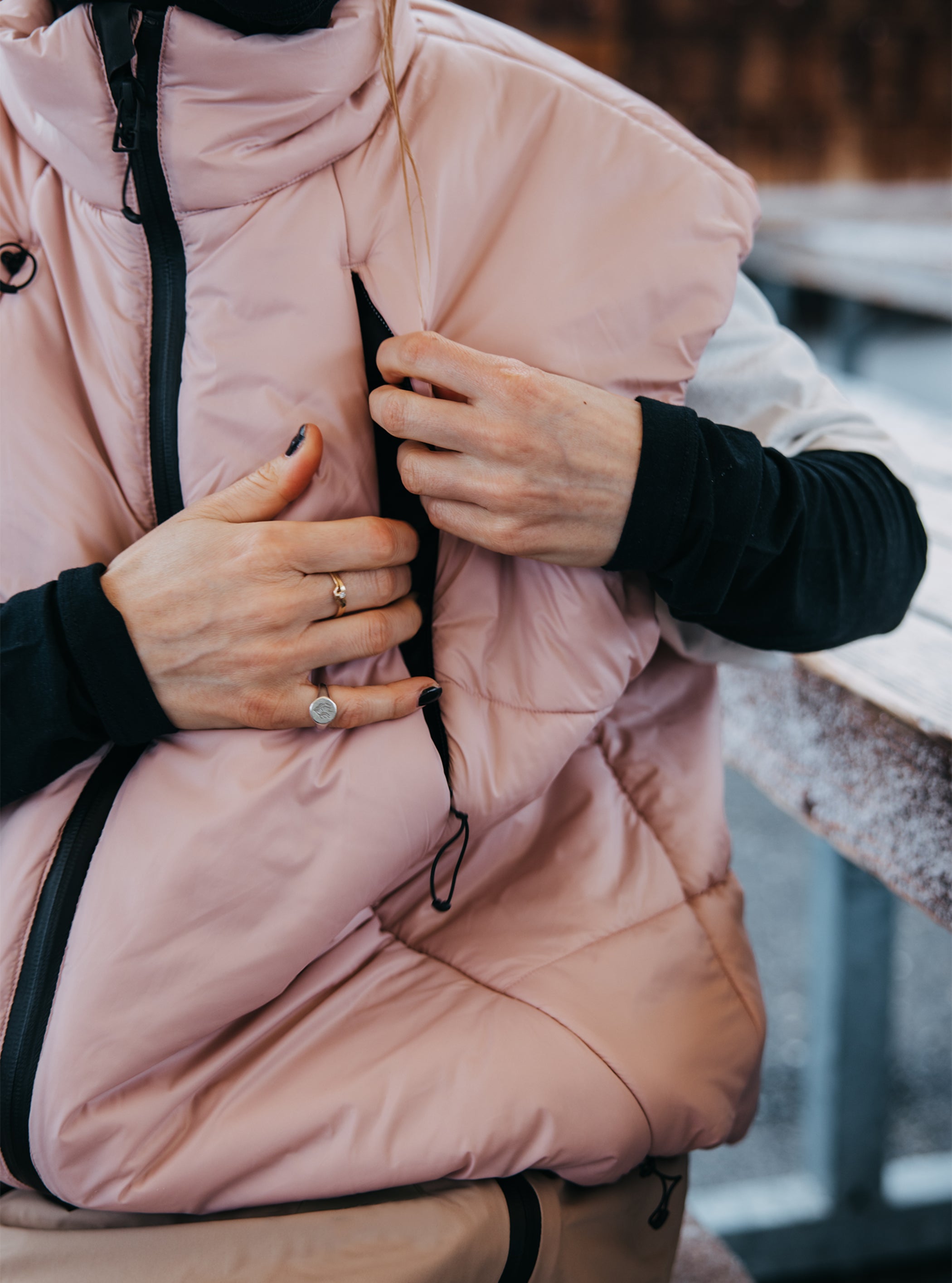 Burton フューチャートラスト インサレーター ベスト