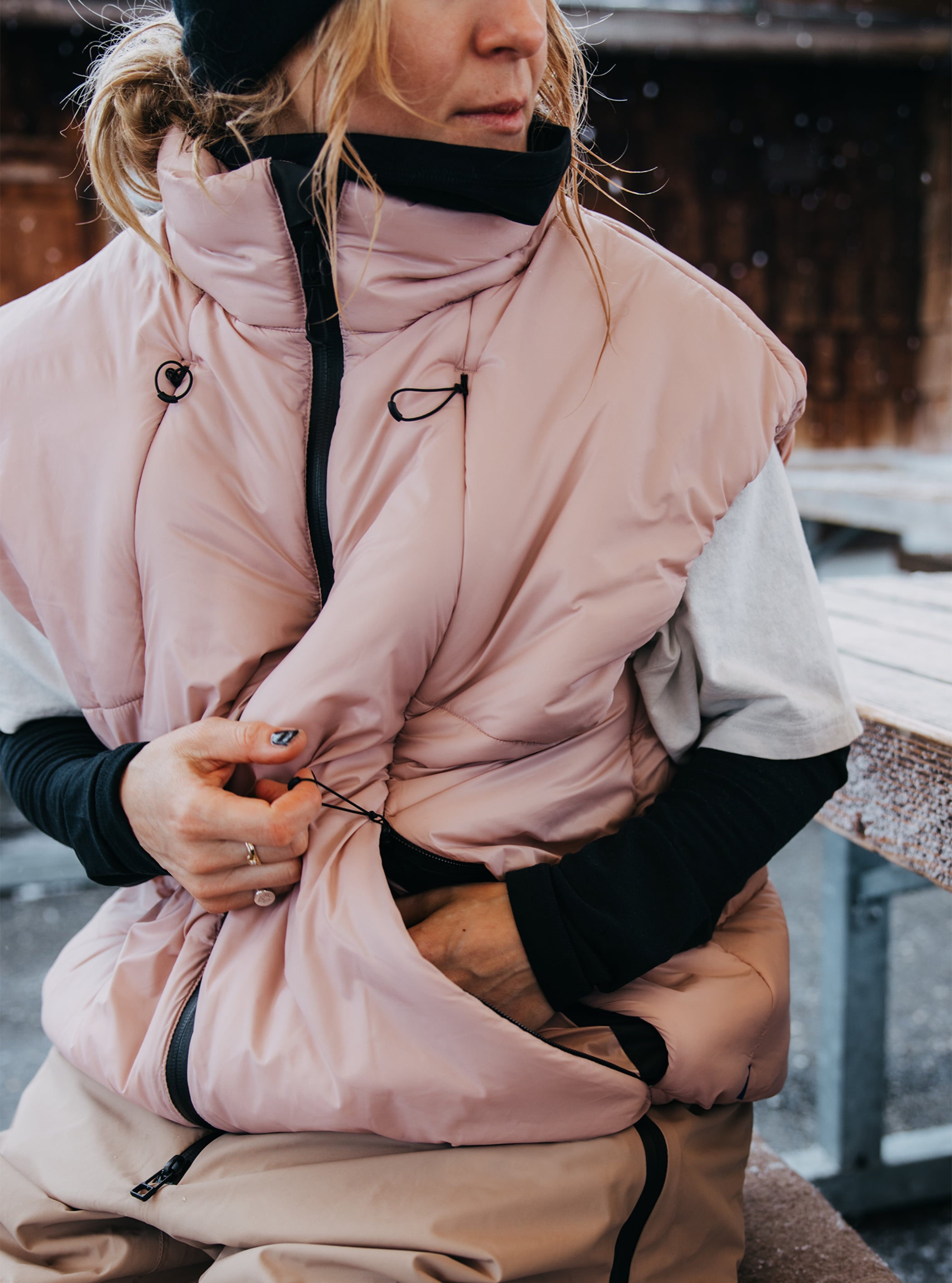 Burton フューチャートラスト インサレーター ベスト