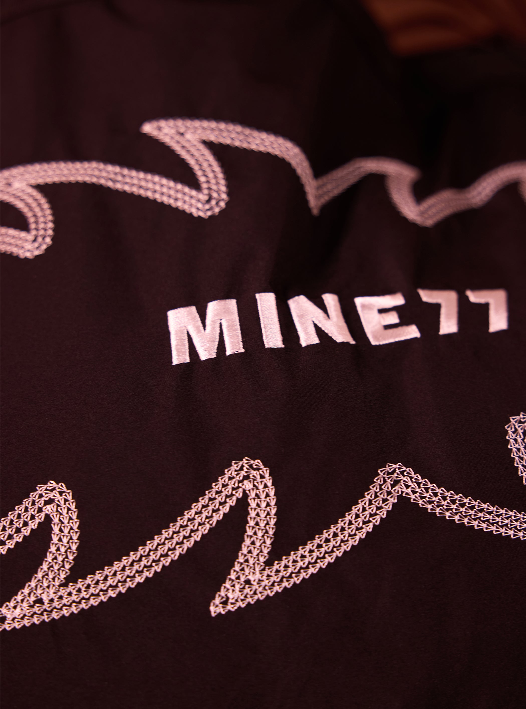 Burton MINE 77 インサレーテッド トートバッグ