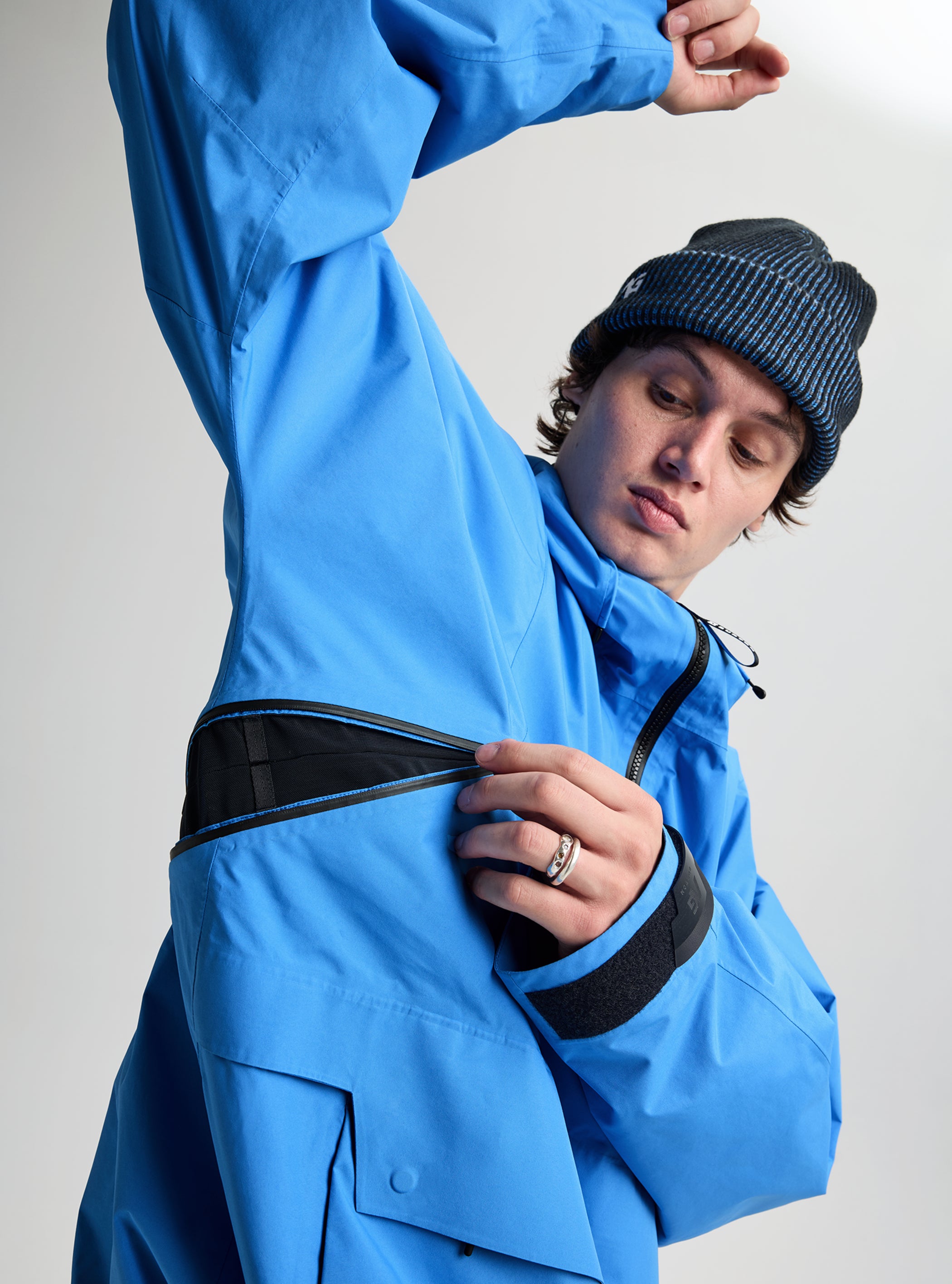 Burton AG フライレイル GORE-TEX 2L ジャケット