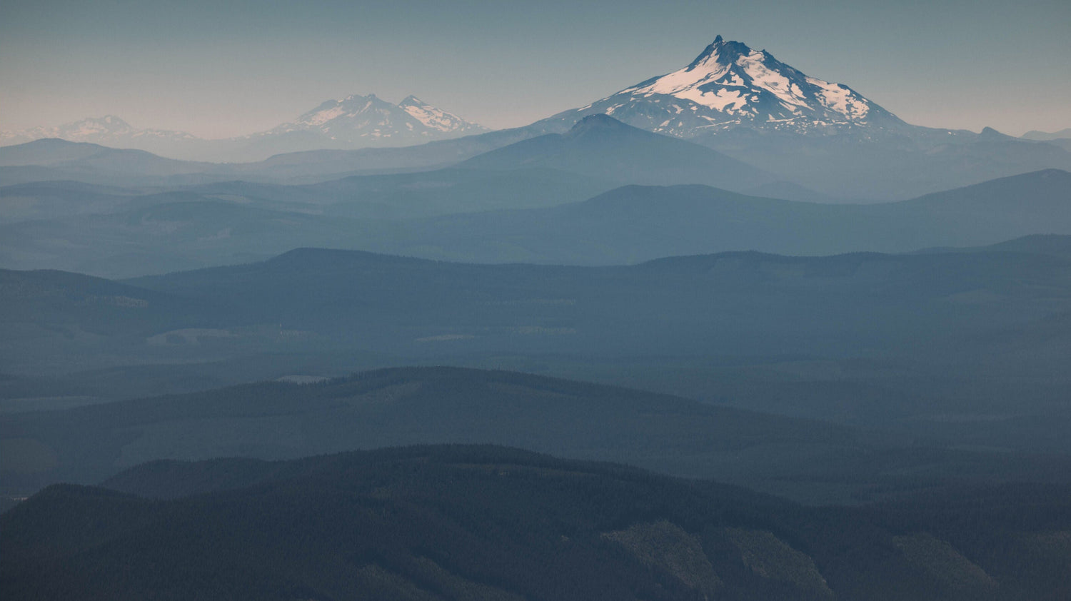 A Panoramic View at Mount Hood
