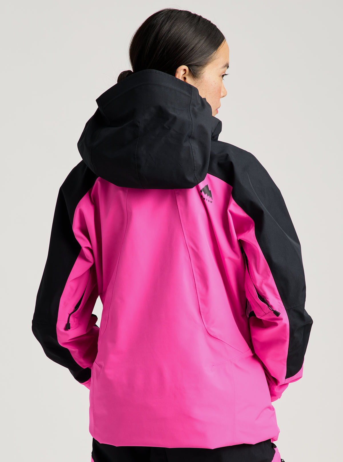 Product image of Women's Burton Reserve GORE-TEX 2L Jacket[Variant:True Black / Shockwave Pink]