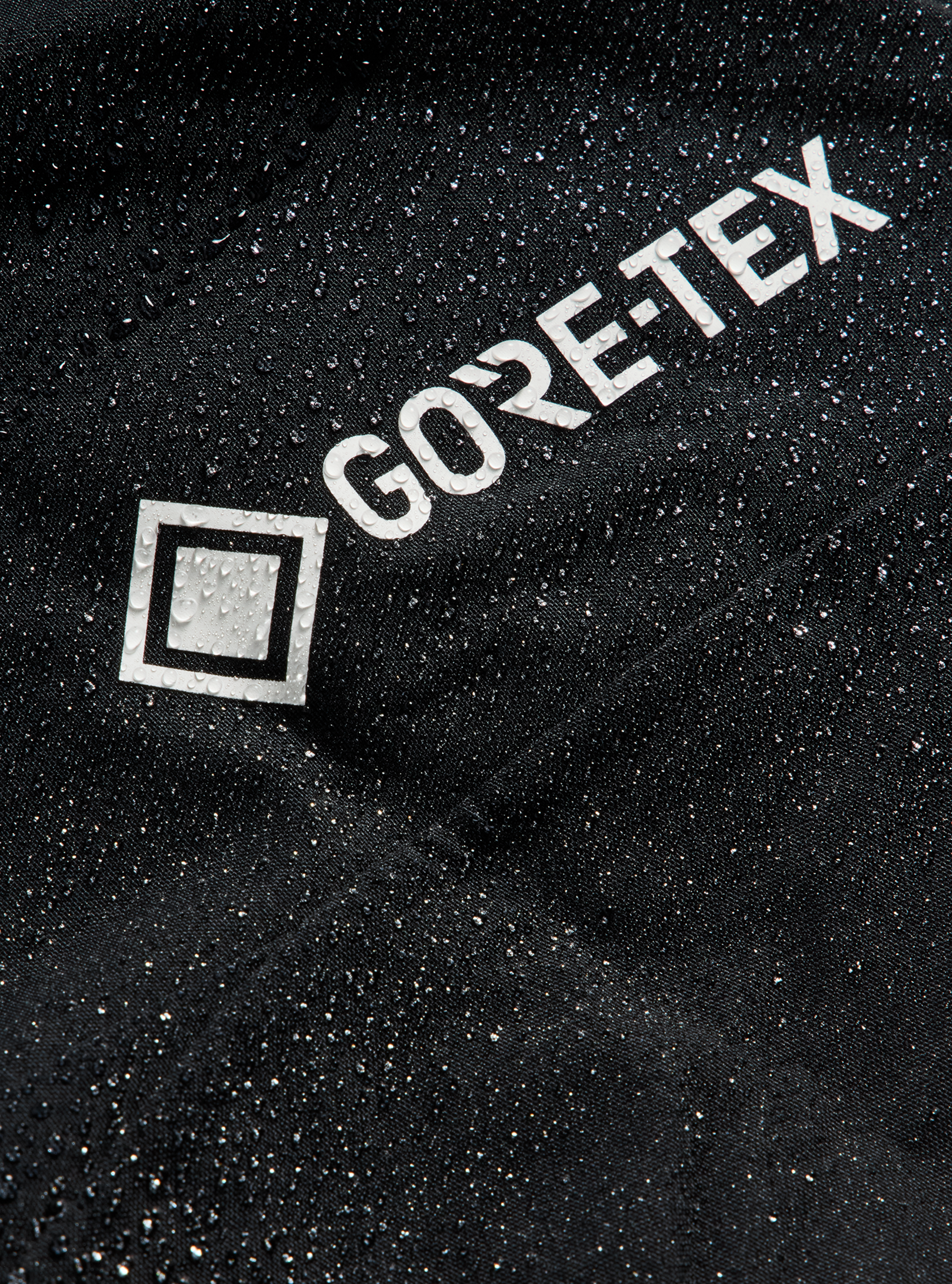 ウィメンズ Burton リザーブ GORE-TEX 2L ビブパンツ