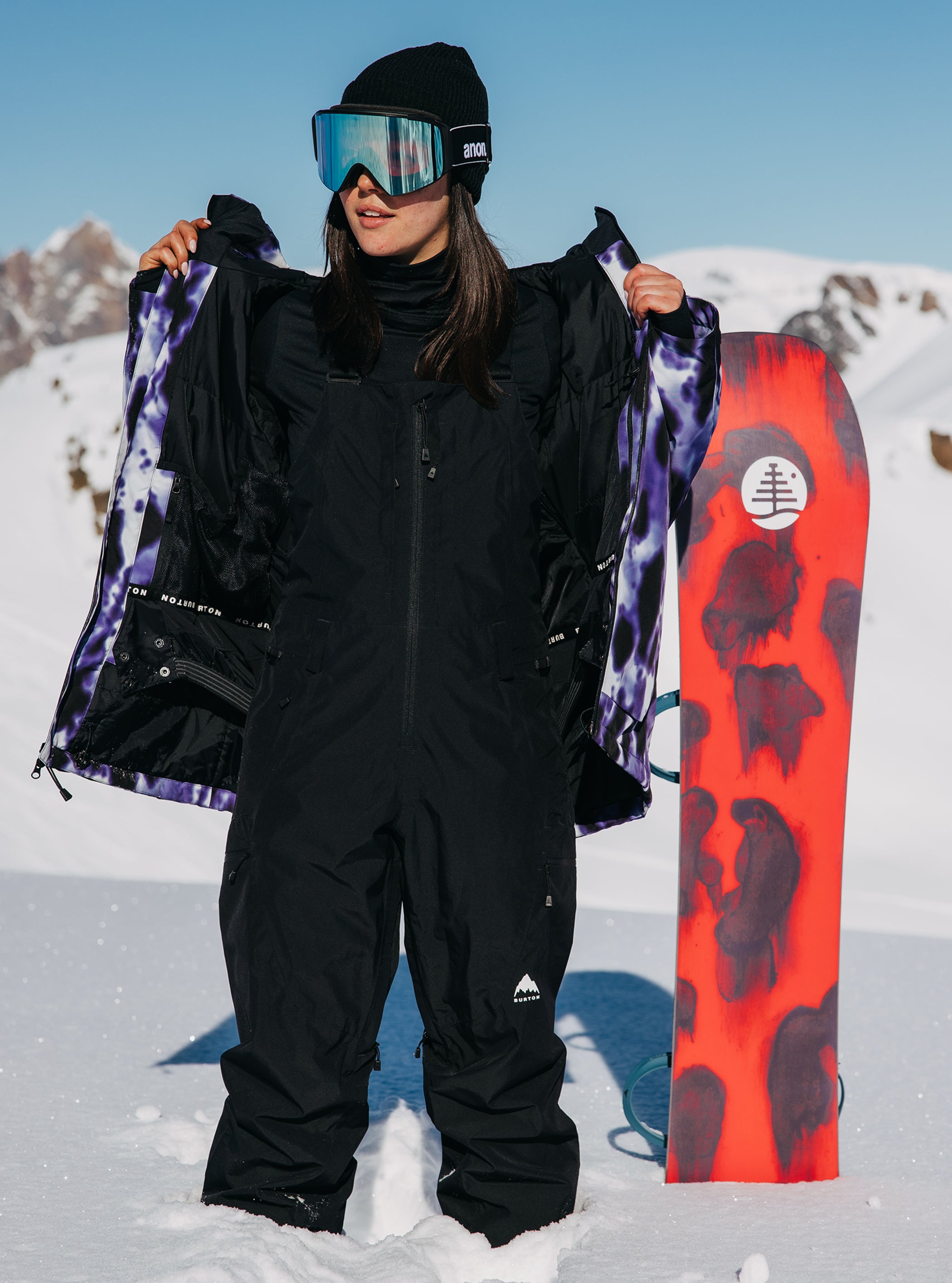 Product image of Women's Burton Reserve GORE-TEX 2L Bib Pants[Variant:True Black]