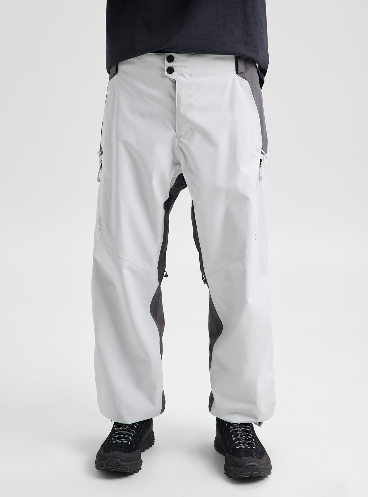 Product image of Men's Burton Reserve 2L Relaxed Pants[Variant:Gray Cloud / Gotham Gray]