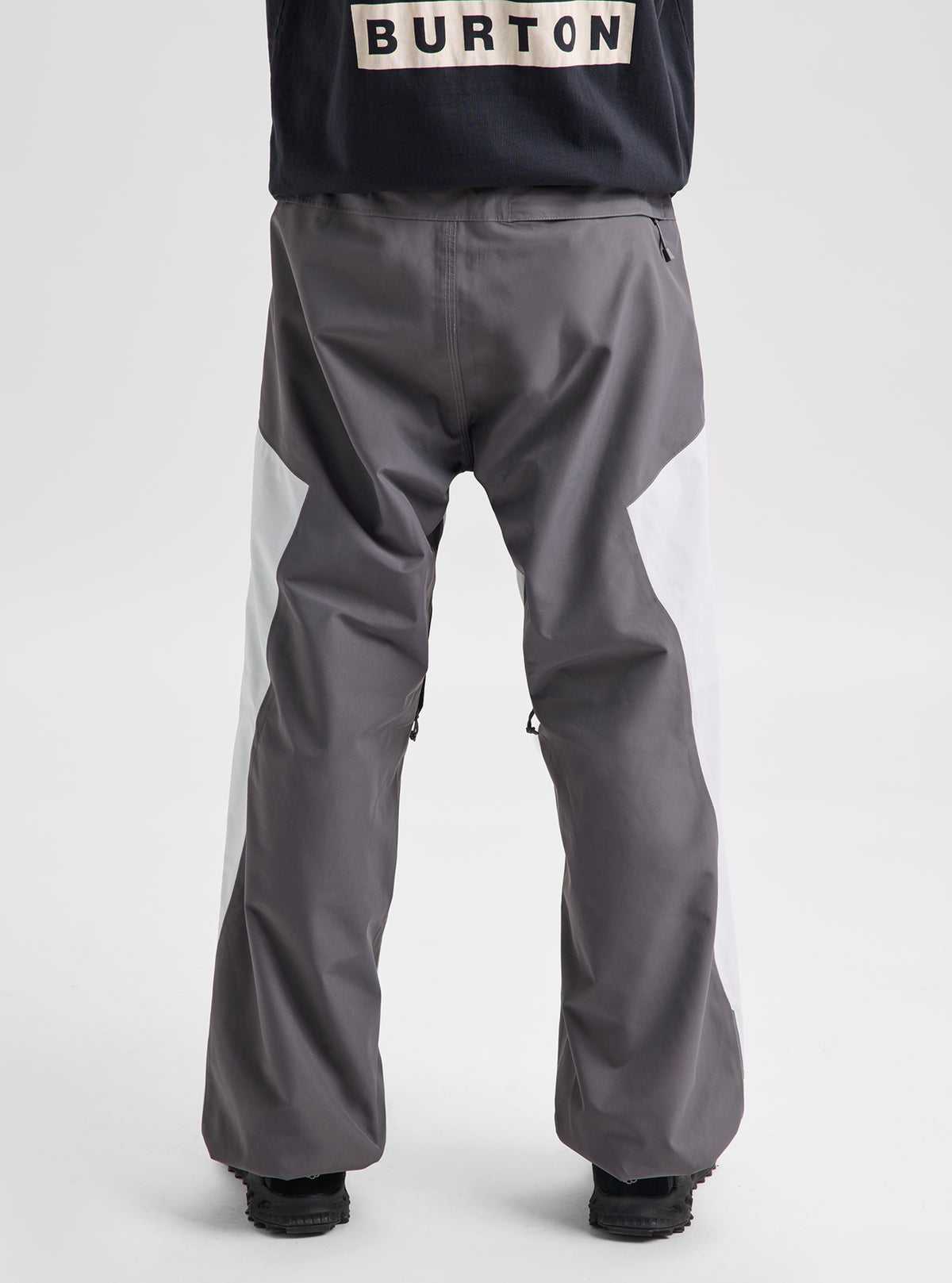 Product image of Men's Burton Reserve 2L Relaxed Pants[Variant:Gray Cloud / Gotham Gray]