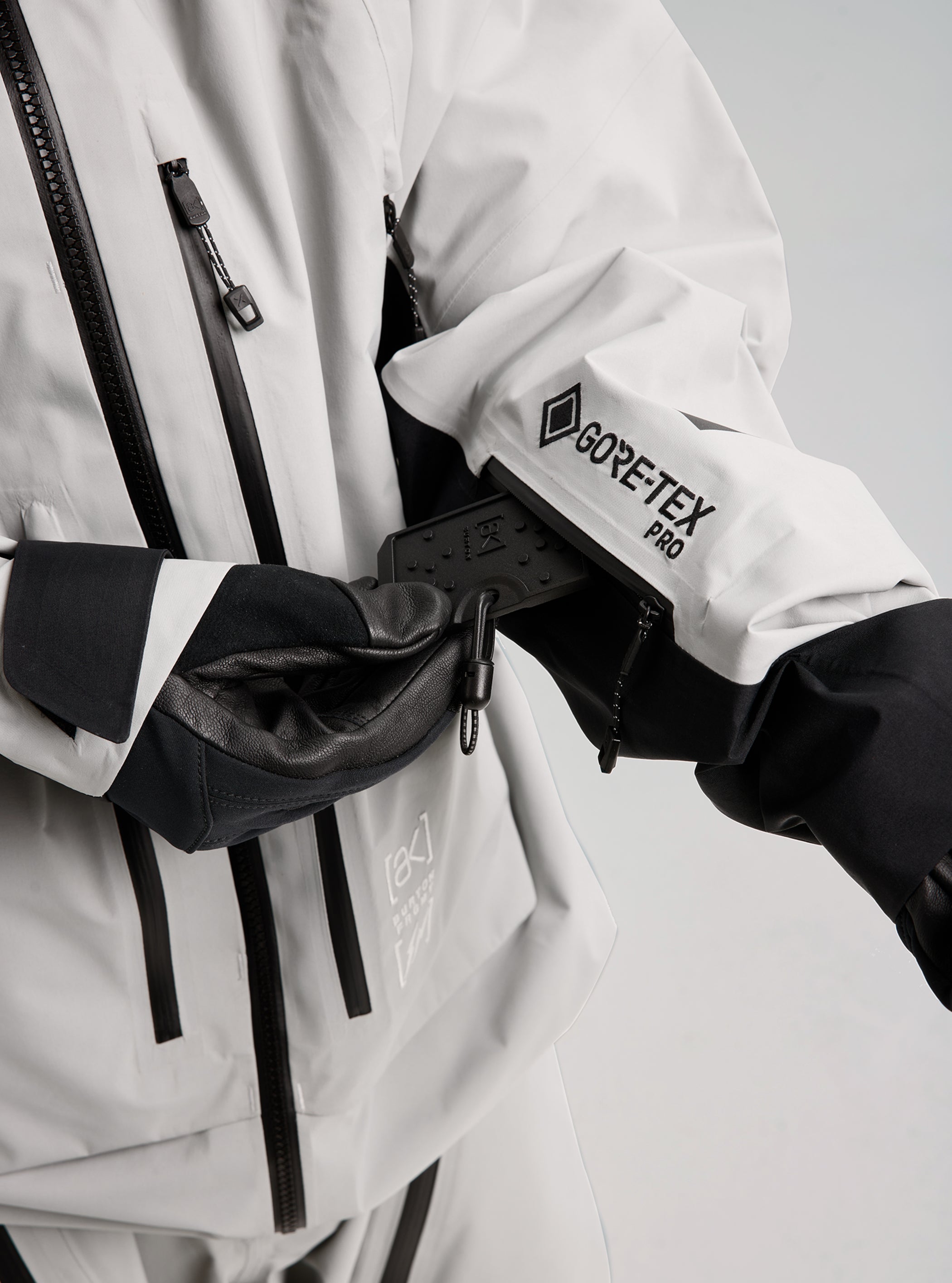 メンズ Burton [ak]® アクマー Fragment GORE-TEX 3L ジャケット