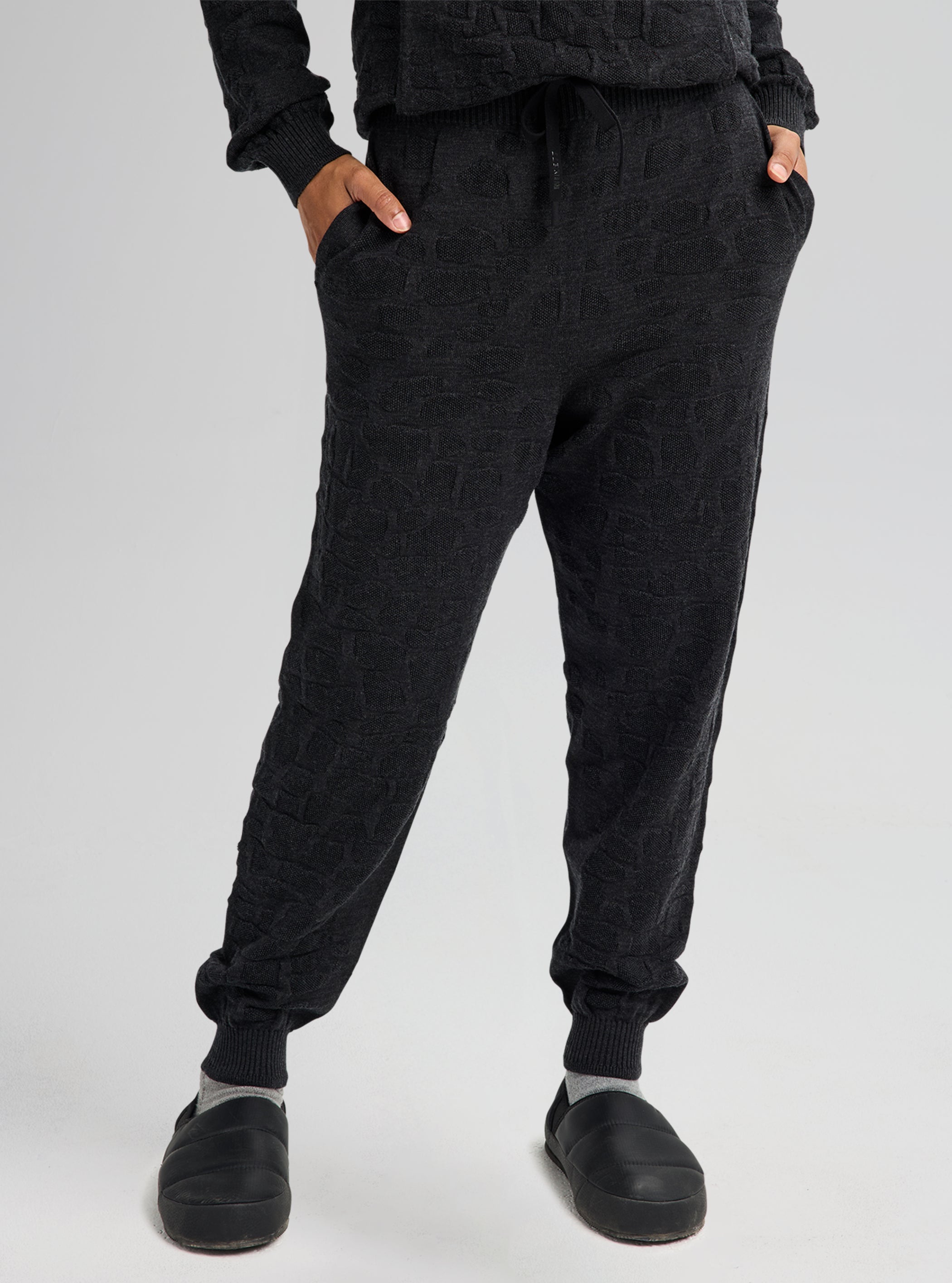 Product image of Burton MINE77 3D Knit Merino Midlayer Pants[Variant:Charcoal]