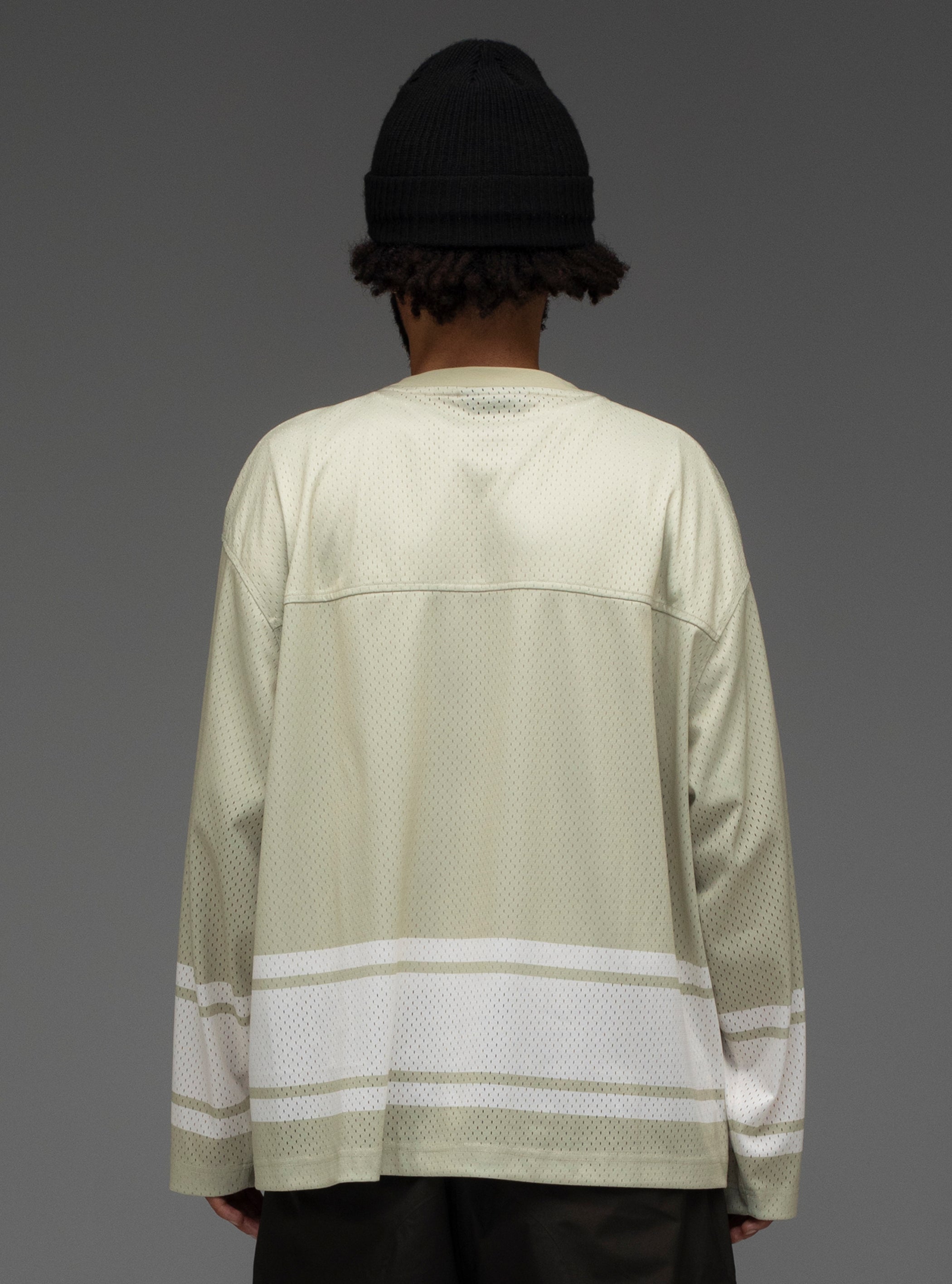 Product image of Men's Burton Undefeated Jersey Crewneck Sweatshirt[Variant:Light Khaki]