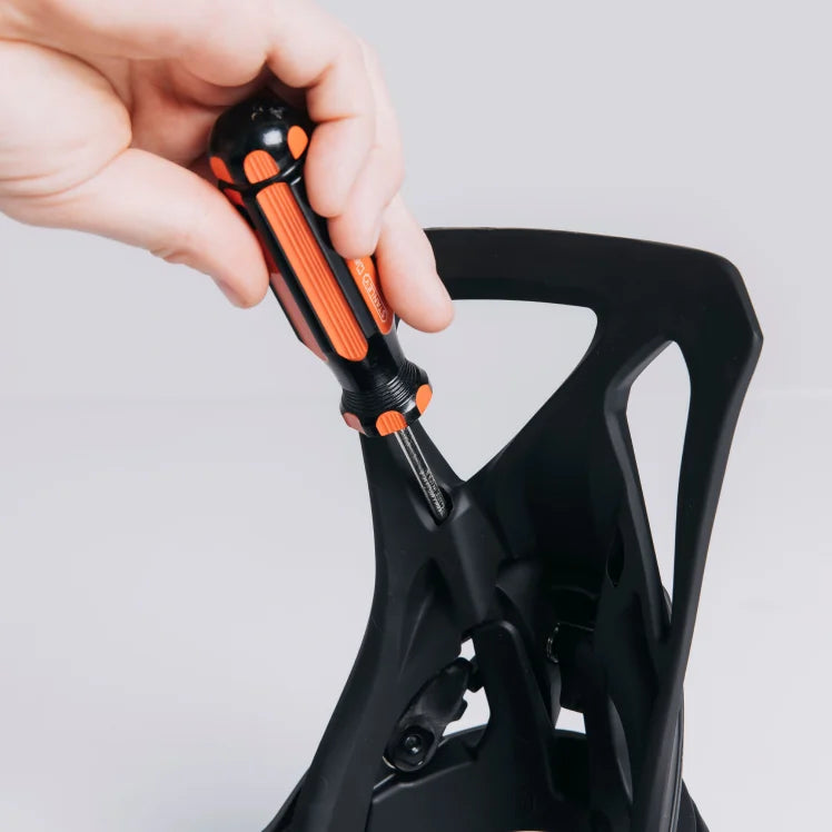 Binding forward lean adjustment