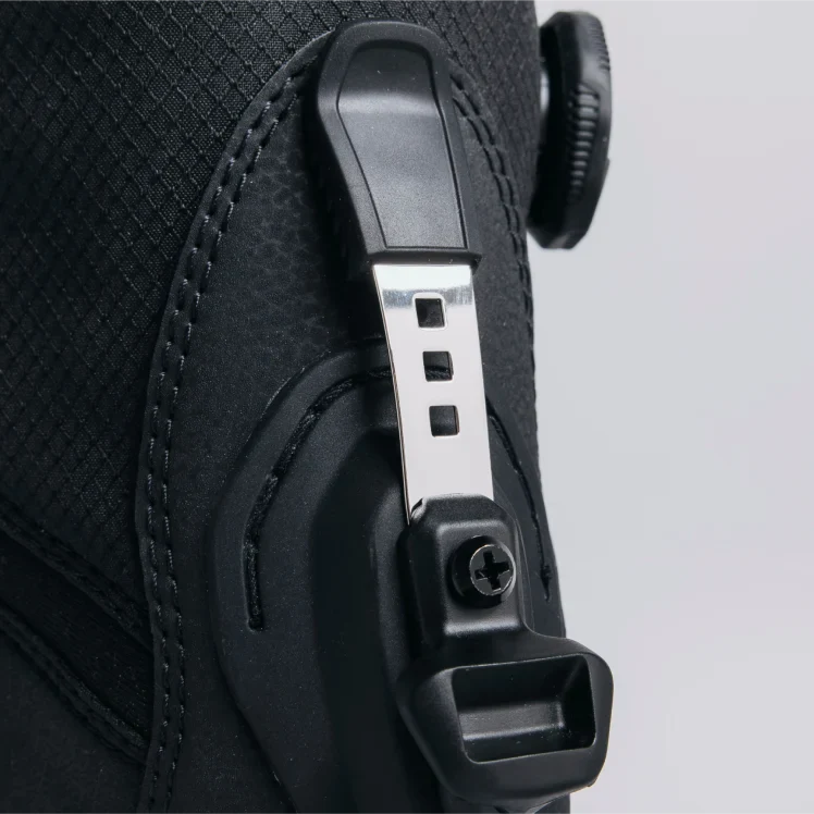 Close-up of cuff clips