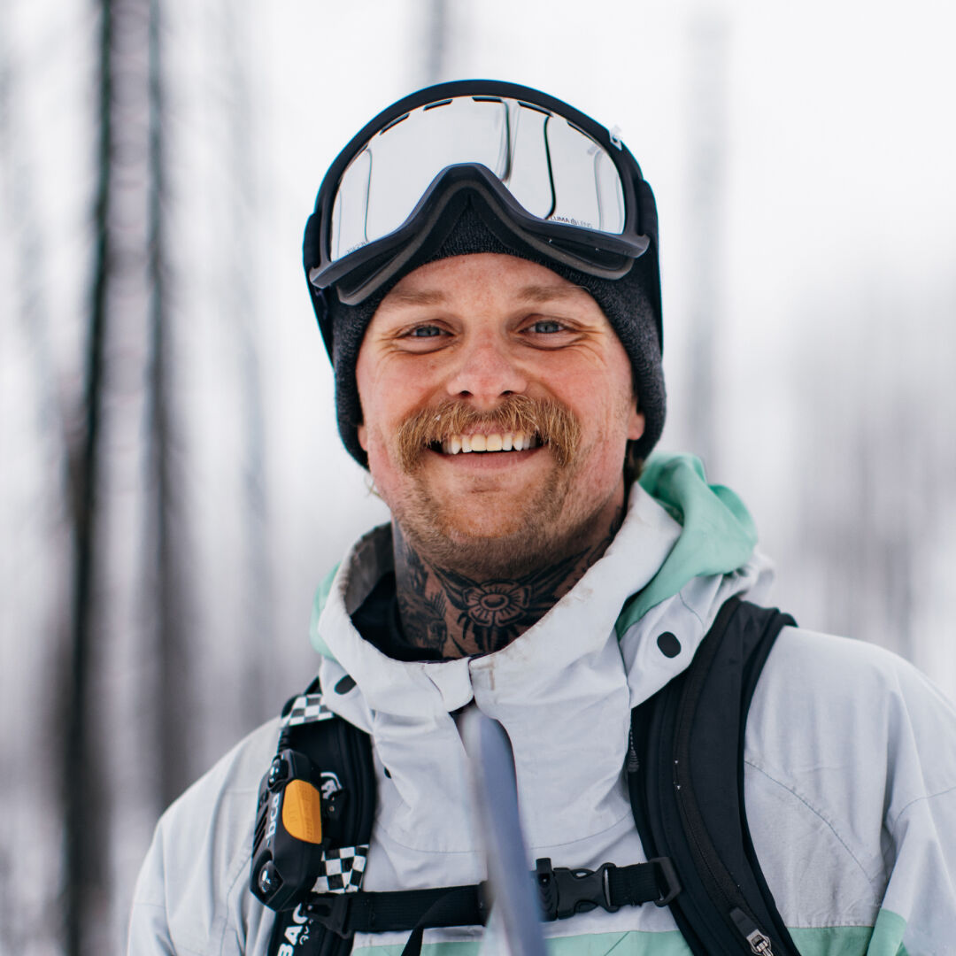 Meet the Burton Team & Burton Ambassadors | | Burton Snowboards
